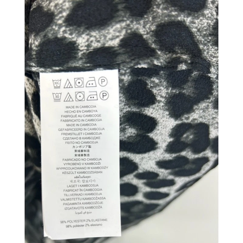 Michael Kors Blouse Womens Size Medium Leopard Print Ruffle Neck Bell Sleeve Top - Image 5