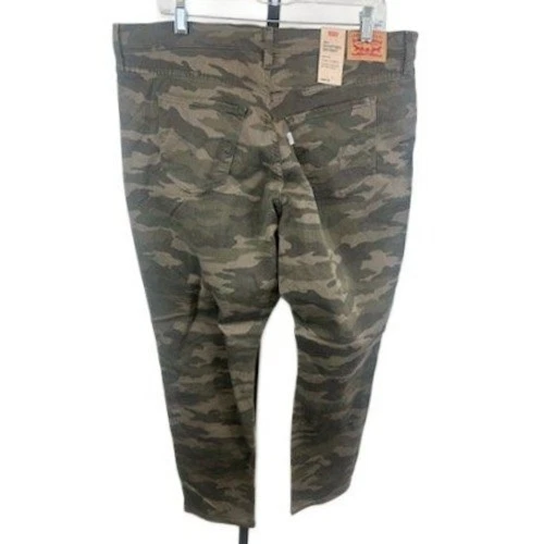 Levi Strauss Women's Size 18W 311 Shaping Skinny Camouflage Hypersoft Pants - Image 3