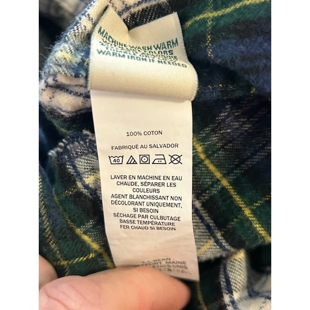 L.L.Bean Women's Small Flannel Plaid Hoodie Relaxed Fit Zip Up Casual Shirt - Image 4