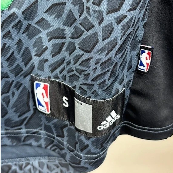 Adidas Boston Celtics Rajon Rondo #9 Basketball Jersey Men's Size Small - Image 3