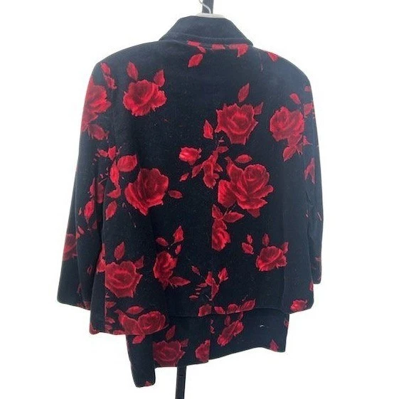 Talbots Vintage Velvet Floral Red Black Roses Blazer Skirt Suit Women's Size 6 - Image 3
