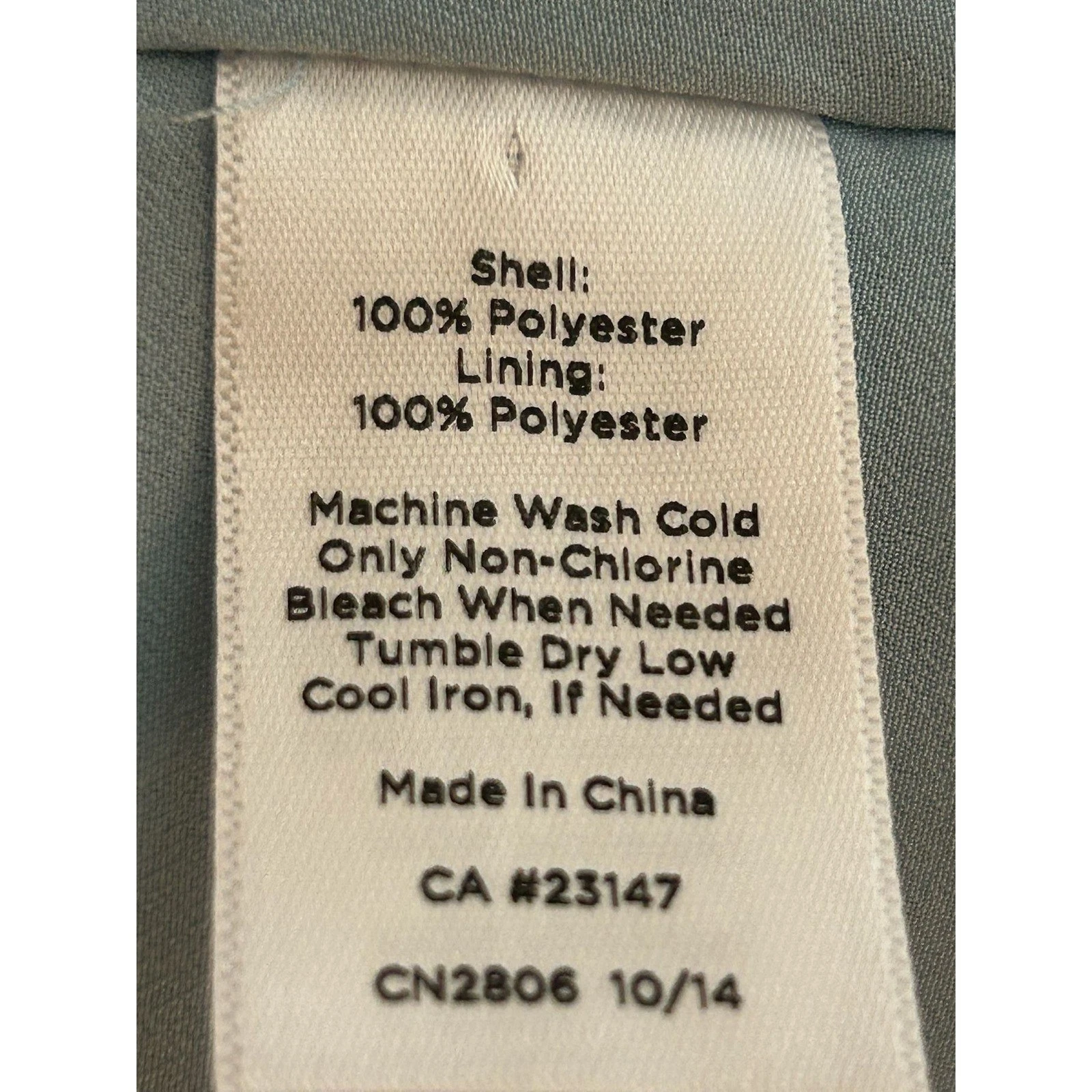 Talbots Blue Textured V-Neck Blouse 3/4 Sleeve Size Small SP Petite - Image 4