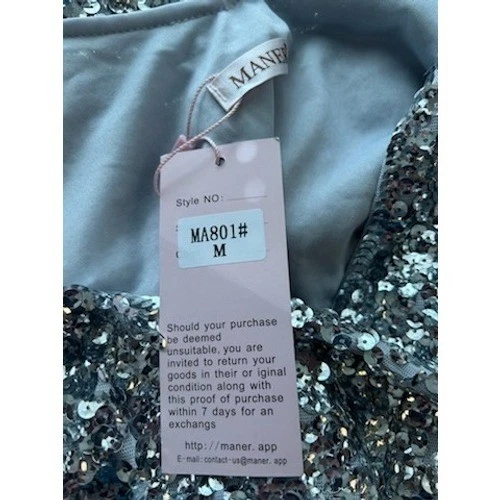 Maner Silver Sequin Short Sleeve Mini Dress Party Cocktail Women's Size Medium - Image 4