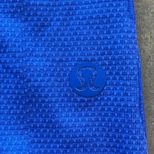 Lululemon Hooded Define Jacket Blue Diamond Jacquard Thumbholes Size 6 - Image 4