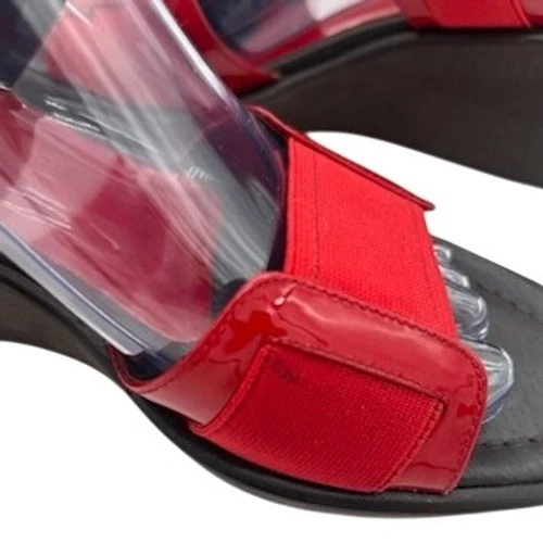 Donald Pliner Red Wedge Sandals Comfort Straps Casual Shoes Size 8M - Image 5