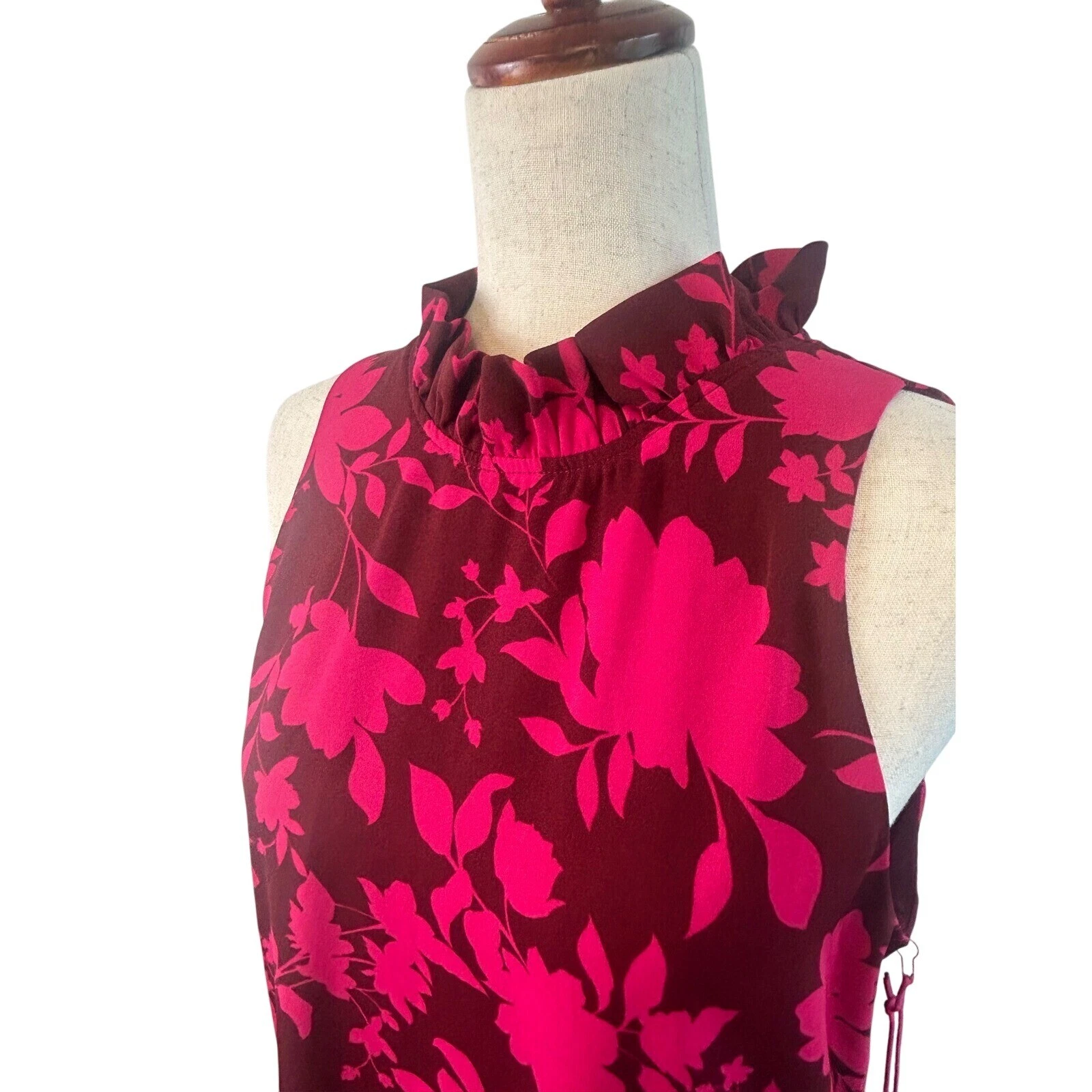 Gibson Floral Ruffle Mock Neck Sleeveless Shift Dress Burgundy Pink M - Image 2