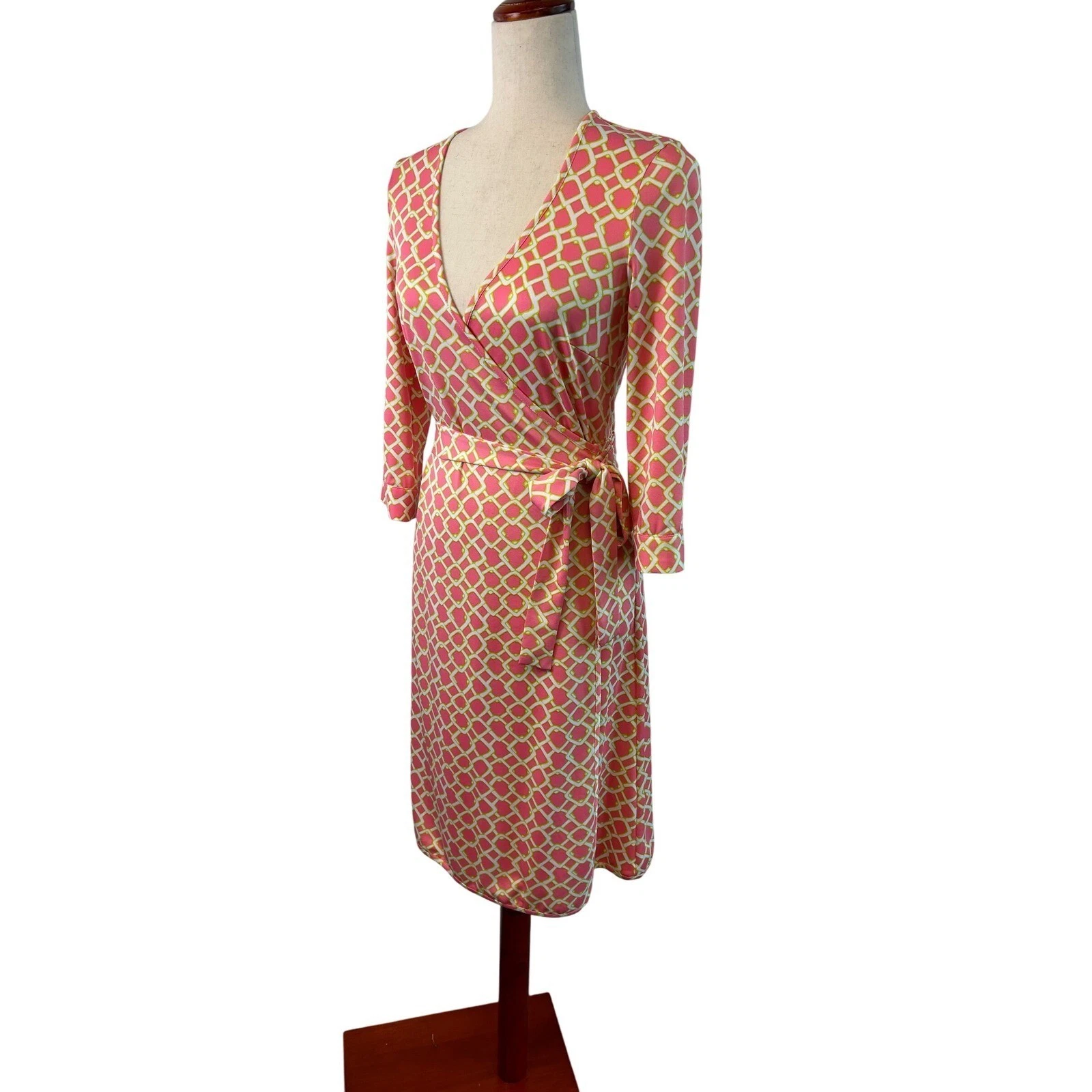 JB by Julie Brown Wrap Dress Geometric Print 3/4 Sleeve Peachy Pink Size Small