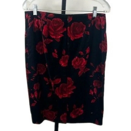 Talbots Vintage Velvet Floral Red Black Roses Blazer Skirt Suit Women's Size 6 - Image 4
