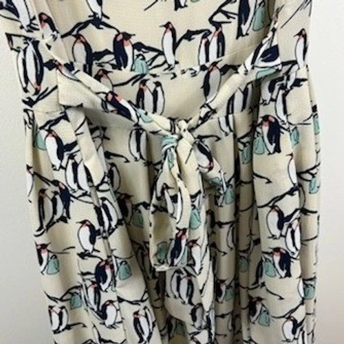L.A. Soul Penguin Dress Women's Size Medium Beige Print Sleeveless Belted - Image 5