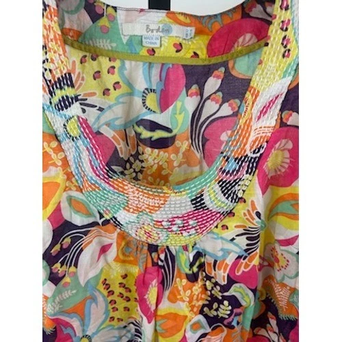 Boden Tunic Top Blouse Floral Print Colorful Beaded Neckline 3/4 Sleeve Size 8 - Image 3