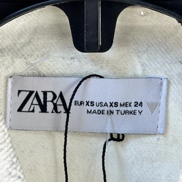 ZARA Women's Size XS White Silver Metallic Cropped Long Sleeve Denim Jean Jacket - Image 7