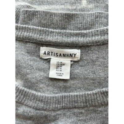 Artisan NY Reindeer Sweater Crewneck Holiday Christmas Winter Gray Size Medium - Image 4