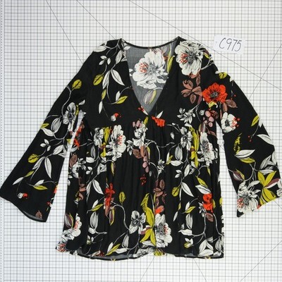 Free People Tunic Top Womens Size Large Black Floral Babydoll Bell Sleeve Blouse - Image 8