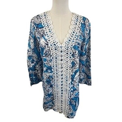 Lilly Pulitzer Tunic Top Crochet Trim Blue White Paisley Print Size Small - Image 2