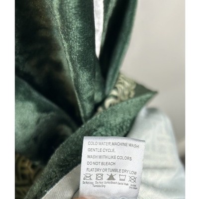 Lily by Firmiana Women's Size Large Green Velvet Hooded Tunic Celtic Knot Top - Image 5