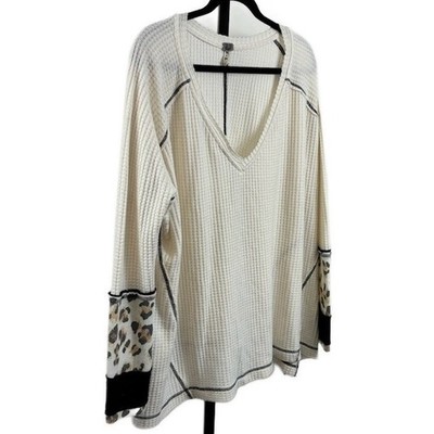 We The Free People Top Women's Size Medium Cream Waffle Leopard Cuff Shirt - Image 2