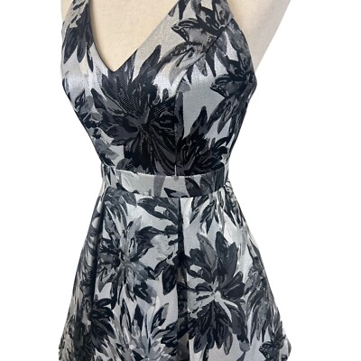 Aqua Brand Dress Floral Fit & Flare Cocktail Dress Black Silver Size 0 $458 - Image 2
