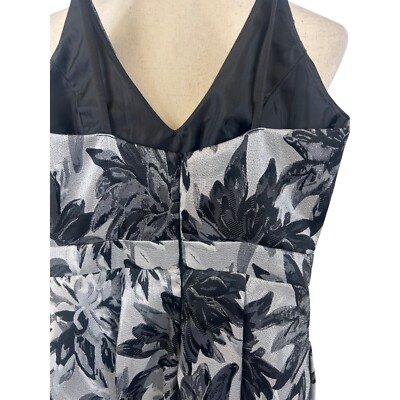 Aqua Brand Dress Floral Fit & Flare Cocktail Dress Black Silver Size 0 $458 - Image 5