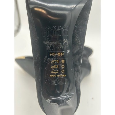 Versace Jeans Couture Black Velvet Ankle Boots Gold Pointed Toe Stiletto Size 38 - Image 7