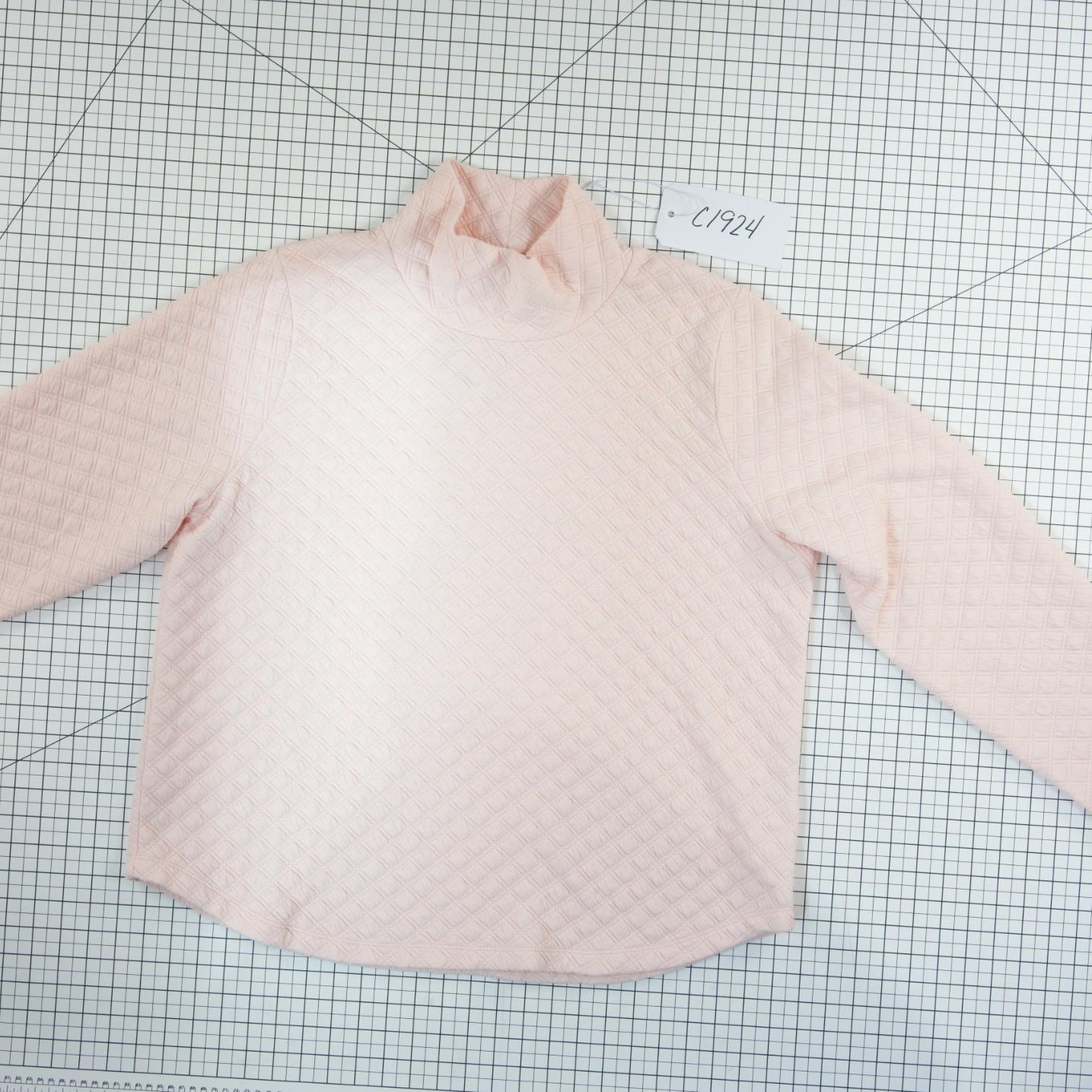 J Crew Quilted Pullover Top Women's Size XL Pink Mock Neck Diamond Sweater - Image 8