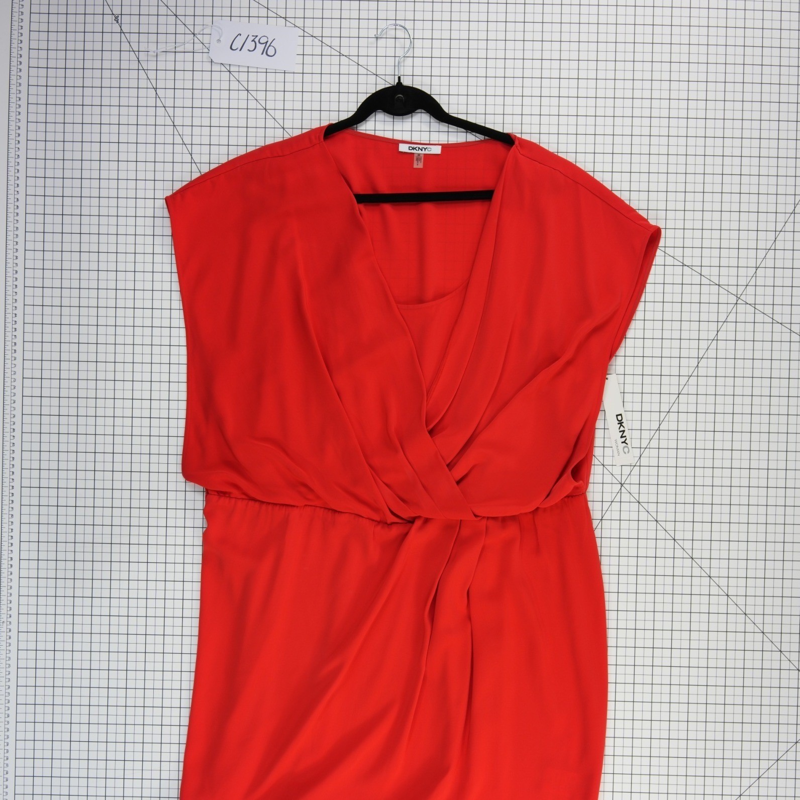 NWT DKNYC Faux Wrap Dress Women's Size 2X Red Draped Elastic Waist Sleeveless - Image 8