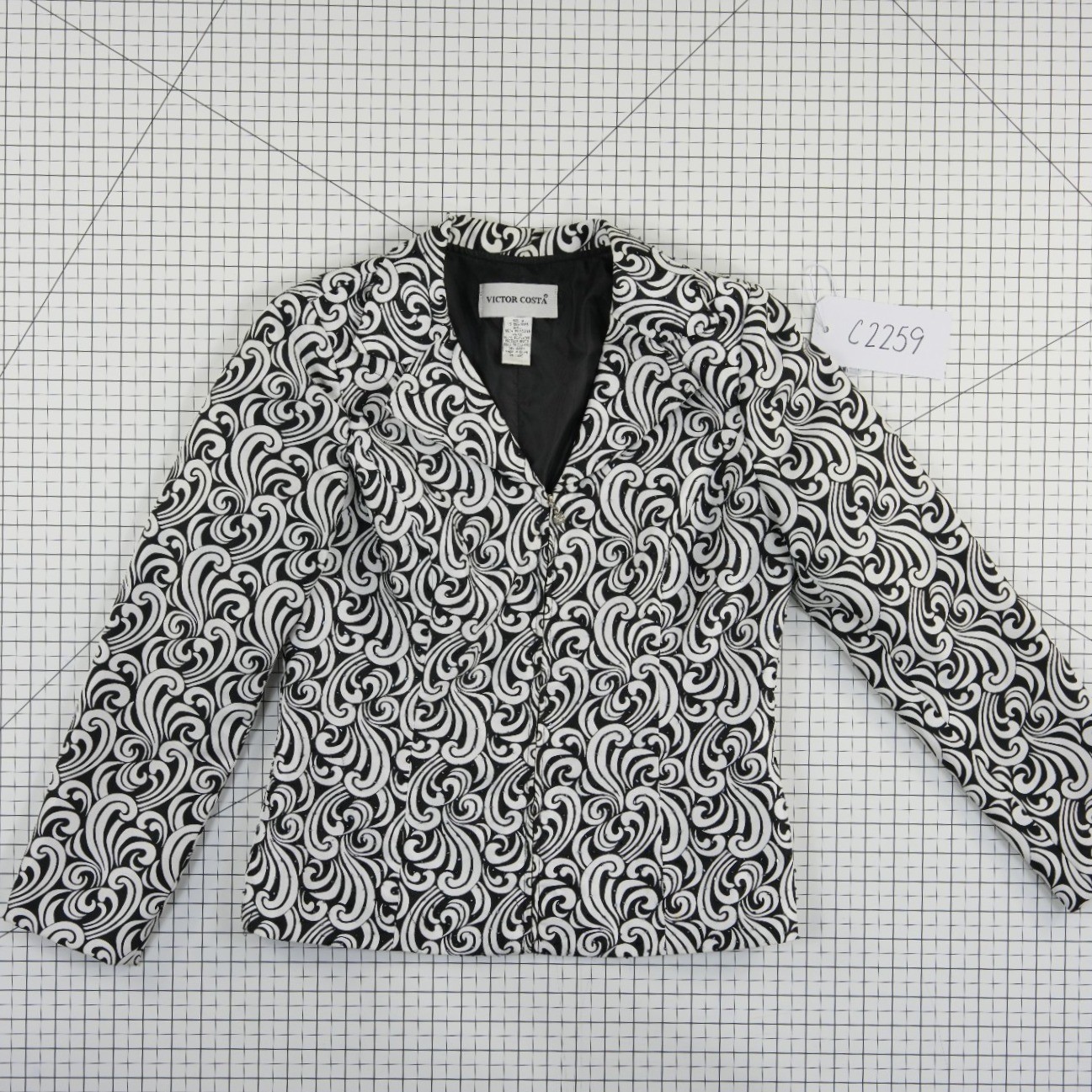 Victor Costa Evening Jacket Women's Size 10 Black White Beaded Swirl Zip Top - Image 6