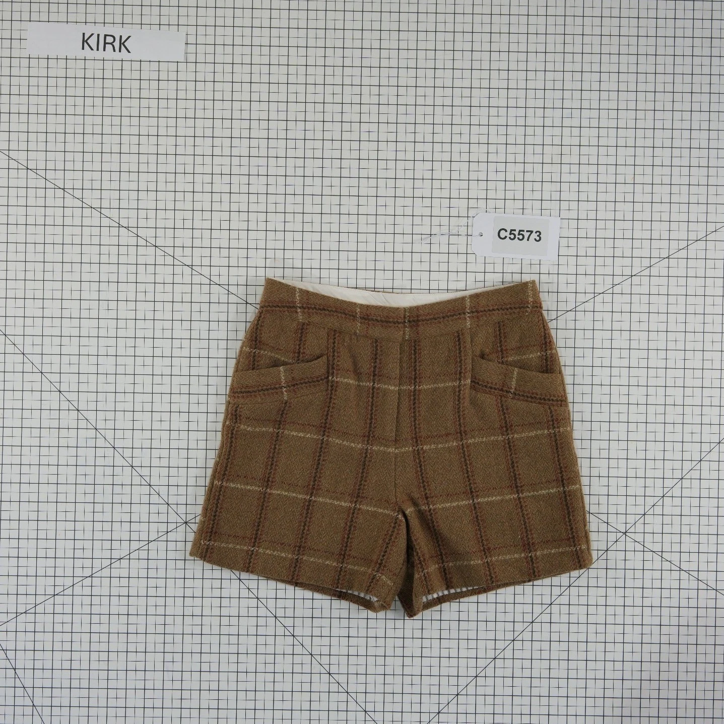 A Loves A Anthropologie Plaid Shorts Women's Size 6 Brown Wool Blend Lined - Image 5