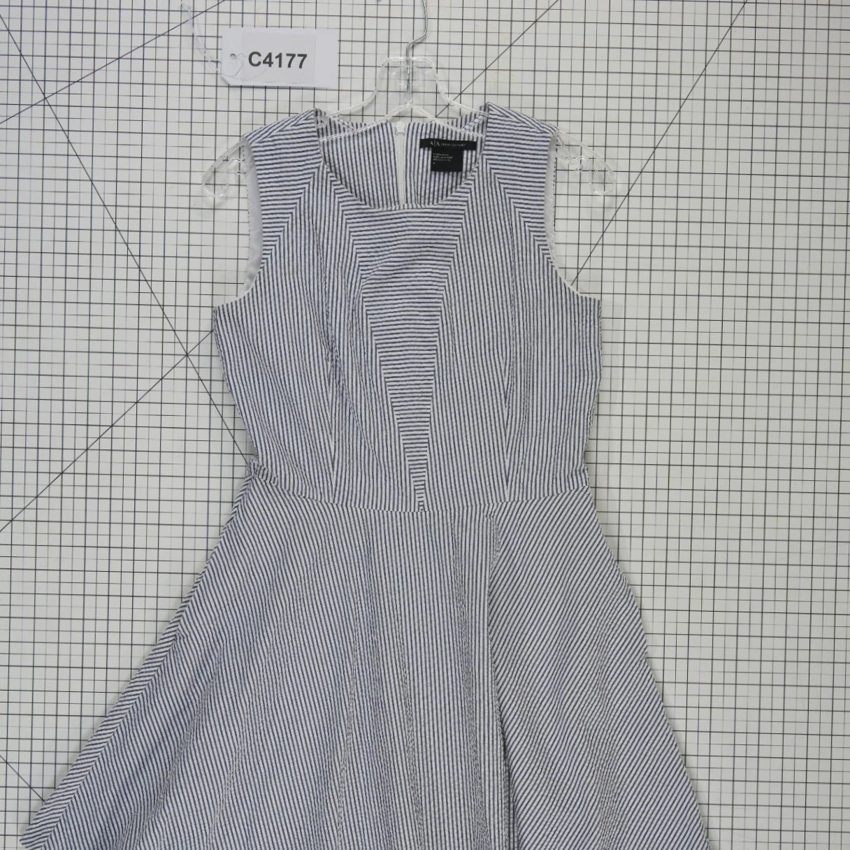 Armani Exchange Seersucker Dress Women's Size 6 Blue White Stripe Sleeveless - Image 5